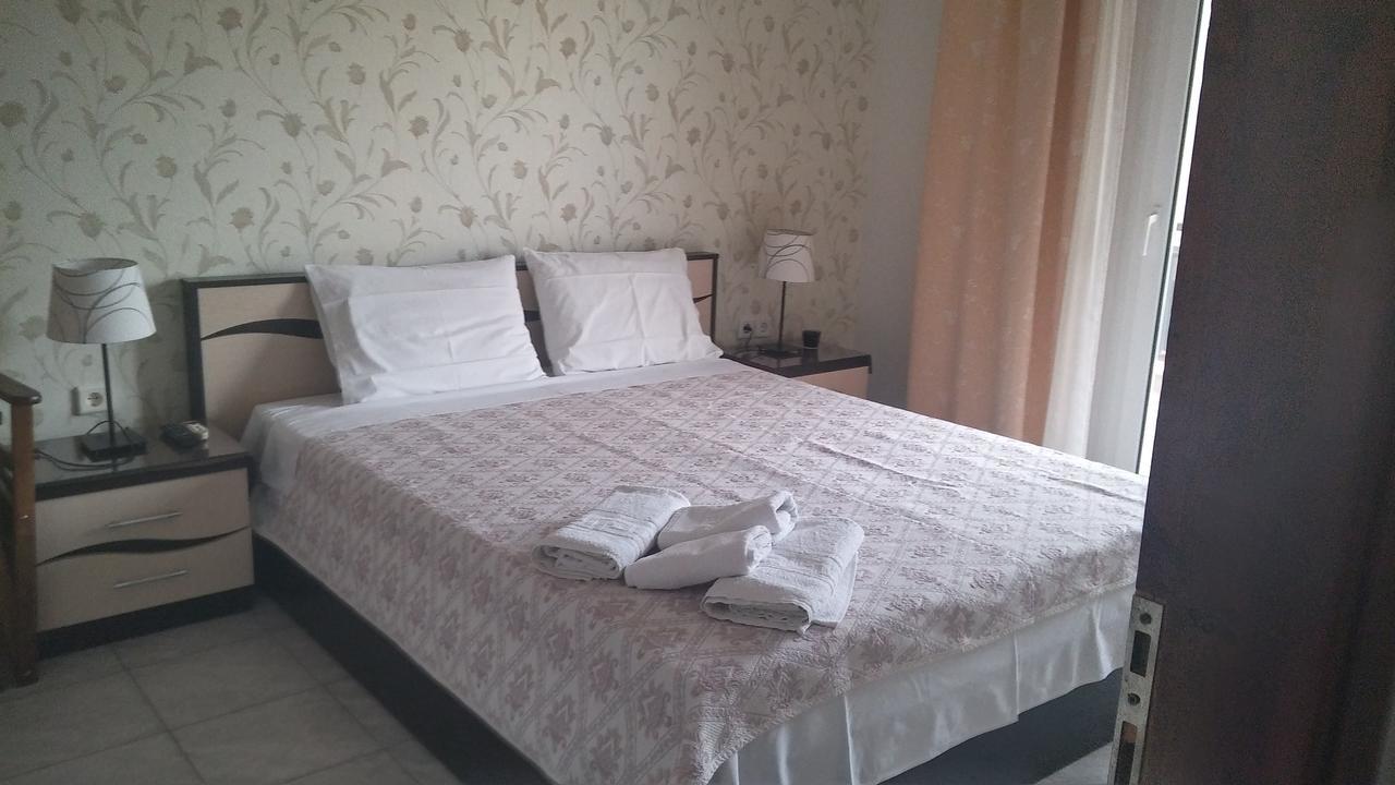 Villa Vasiliki Metamorfosi  Bagian luar foto
